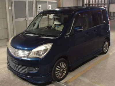 MITSUBISHI DELICA D2