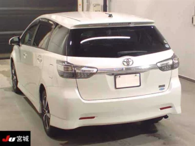 TOYOTA WISH