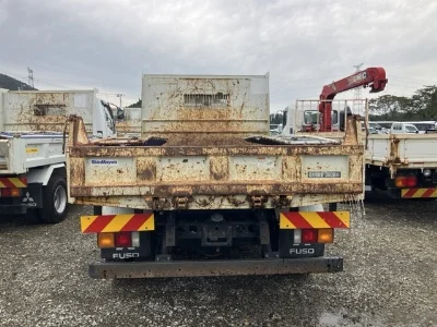 MITSUBISHI FUSO FIGHTER