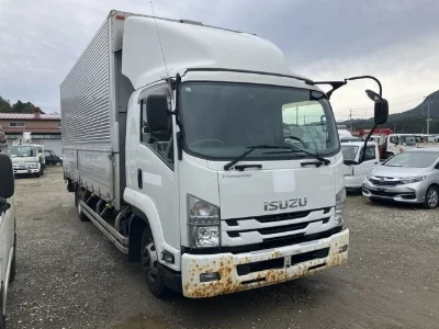 ISUZU FORWARD