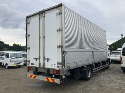 ISUZU FORWARD