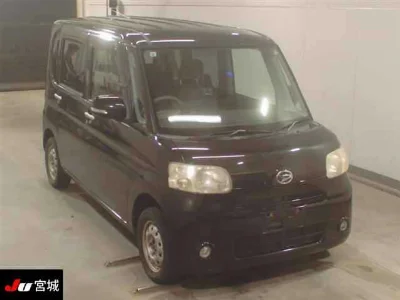 DAIHATSU TANTO, 2011 — лот японского аукциона