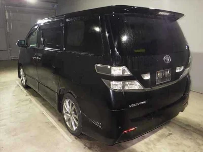 TOYOTA VELLFIRE
