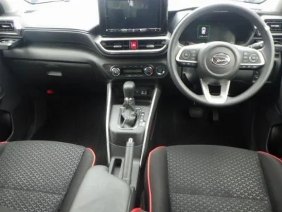 DAIHATSU ROCKY