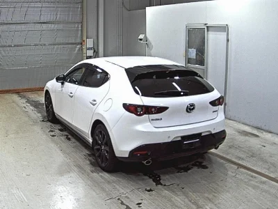 MAZDA MAZDA3 FASTBACK