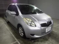 Цена авто Toyota Vitz с аукционов Японии, номер кузова SCP90, пробег 206 000, оценка 2