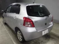 Цена авто Toyota Vitz с аукционов Японии, номер кузова SCP90, пробег 206 000, оценка 2