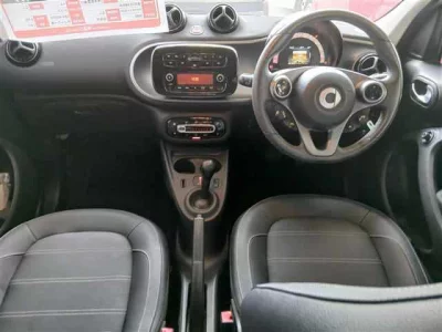 SMART FOURFOUR
