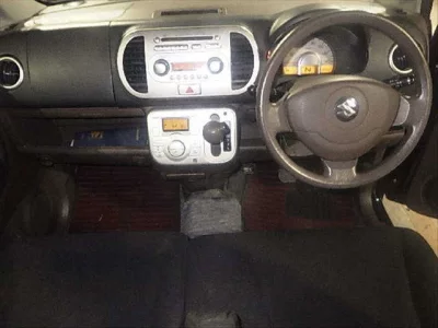 SUZUKI MRWAGON