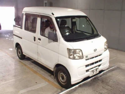 Daihatsu HIJET VAN (либо ATRAI WAGON)