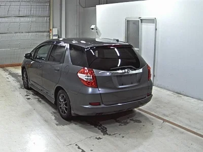 HONDA FIT SHUTTLE