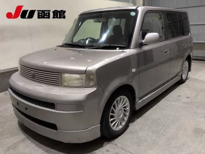 TOYOTA BB