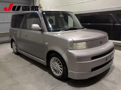 TOYOTA BB
