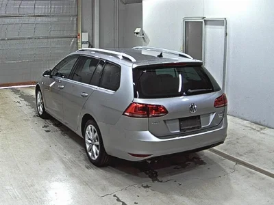 VOLKSWAGEN GOLF VARIANT