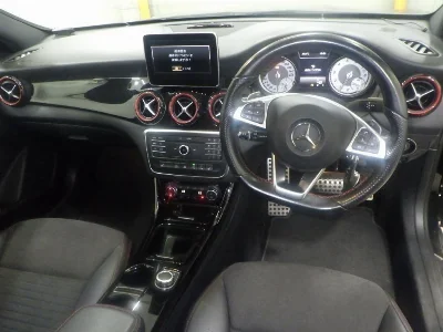 MERCEDES BENZ CLA SHOOTING BRAKE