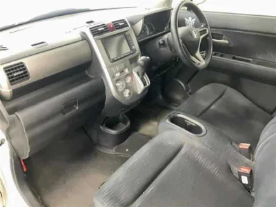 HONDA ZEST