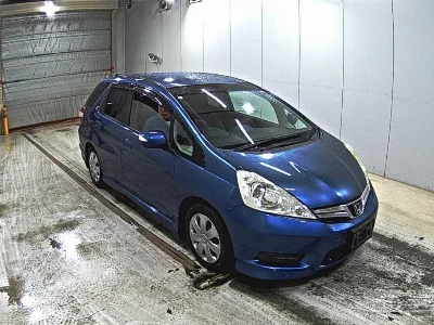 HONDA FIT SHUTTLE