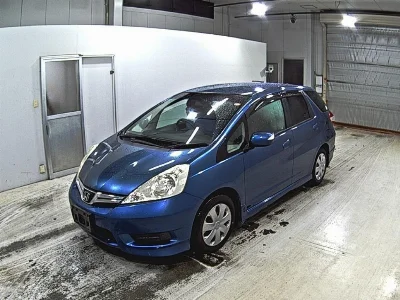 HONDA FIT SHUTTLE