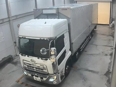 NISSAN UD
