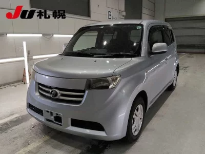 TOYOTA BB