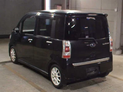 SUBARU LUCRA