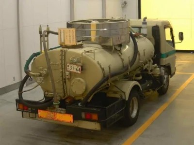 MITSUBISHI CANTER
