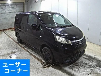 MITSUBISHI DELICA D3