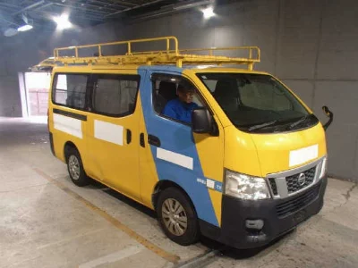 NISSAN NV350 CARAVAN