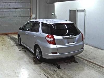 HONDA FIT SHUTTLE