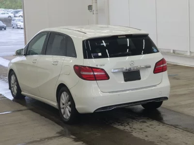 MERCEDES BENZ B CLASS