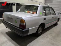 Цена авто Toyota Comfort с аукционов Японии, номер кузова TSS11, пробег 585 000, оценка 6