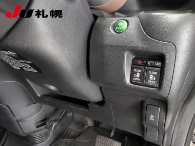 HONDA N BOX PLUS