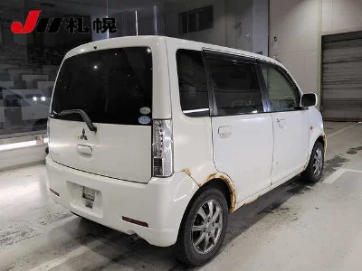 MITSUBISHI EK WAGON