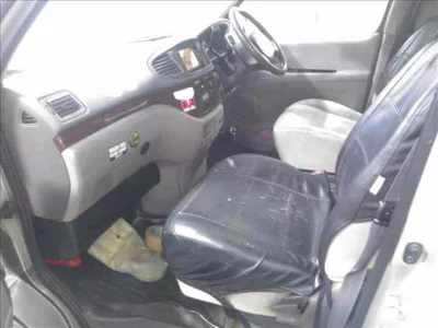 TOYOTA HIACE REGIUS