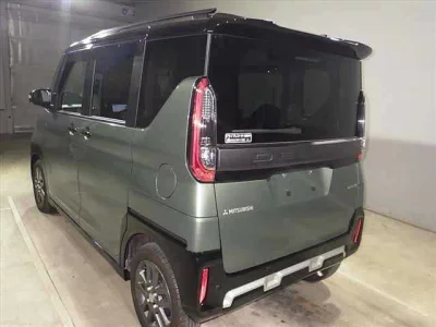 MITSUBISHI DELICA MINI