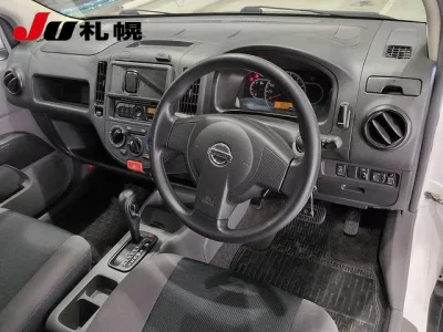 Nissan AD