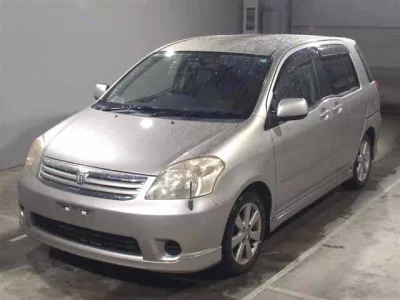 TOYOTA RAUM