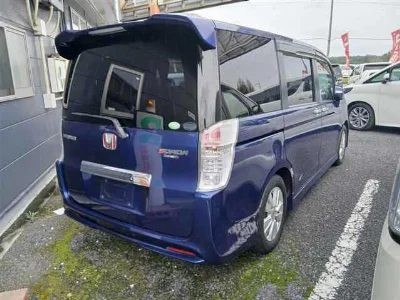 HONDA STEP WAGON