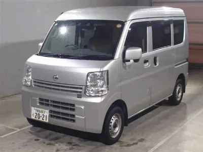 NISSAN CLIPPER VAN
