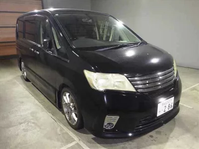 NISSAN SERENA
