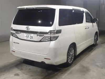 TOYOTA VELLFIRE