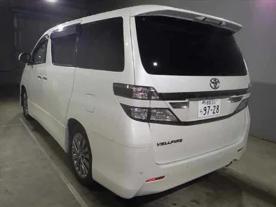TOYOTA VELLFIRE