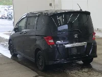 Цена авто Honda Freed с аукционов Японии, номер кузова GB3, пробег 182 000, оценка 4