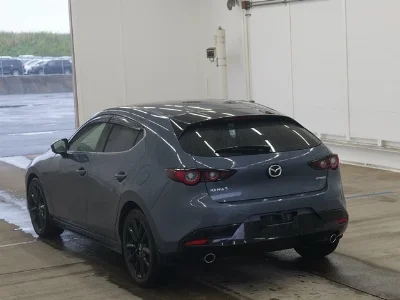 MAZDA MAZDA3 FASTBACK