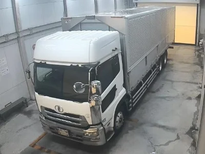 NISSAN UD
