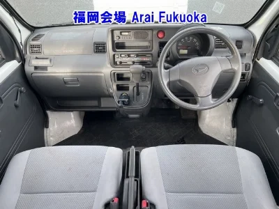Daihatsu HIJET VAN (либо ATRAI WAGON)