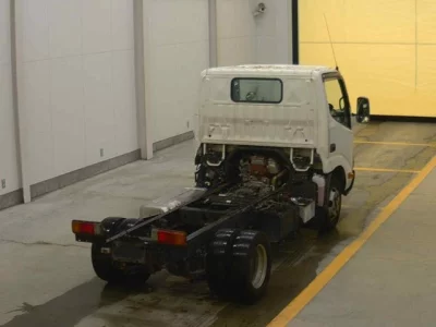 TOYOTA DYNA