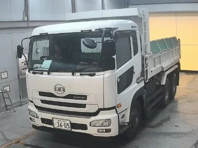 NISSAN UD