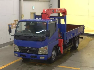 MITSUBISHI CANTER