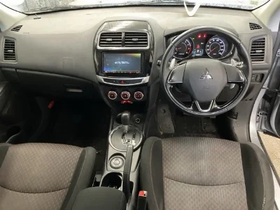 MITSUBISHI RVR